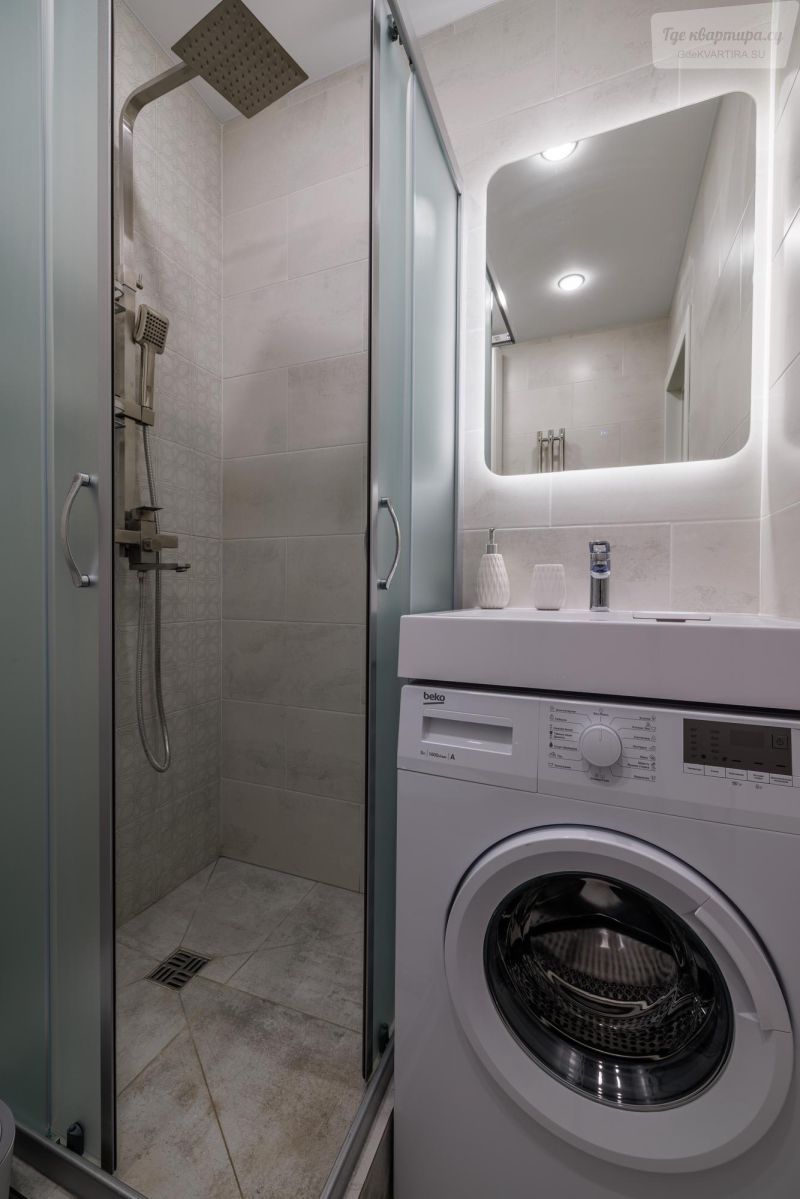 Зоологическая улица, 32
