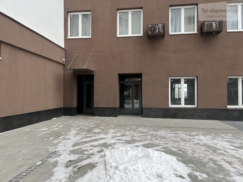 Сенная площадь, 1