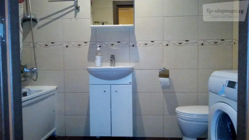 Университетская улица, 11
