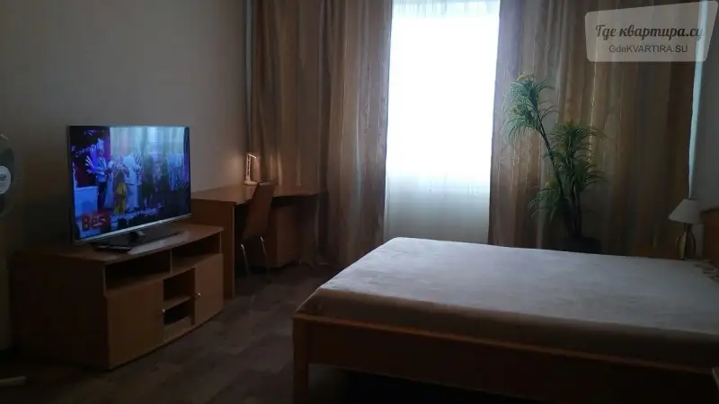 Университетская улица, 11