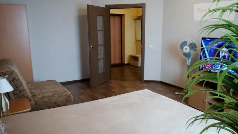 Университетская улица, 11