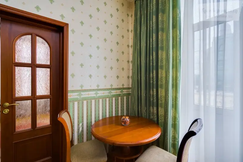 Кутузовский проспект, 25